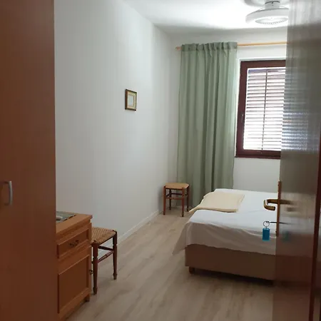 Orebic Bnb Apartment *