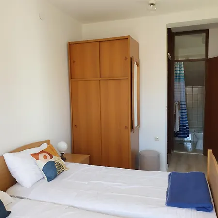 Apartment Orebic Bnb *